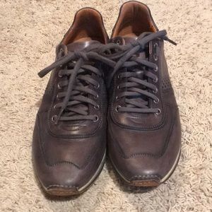 Leather Magnanni men shoes